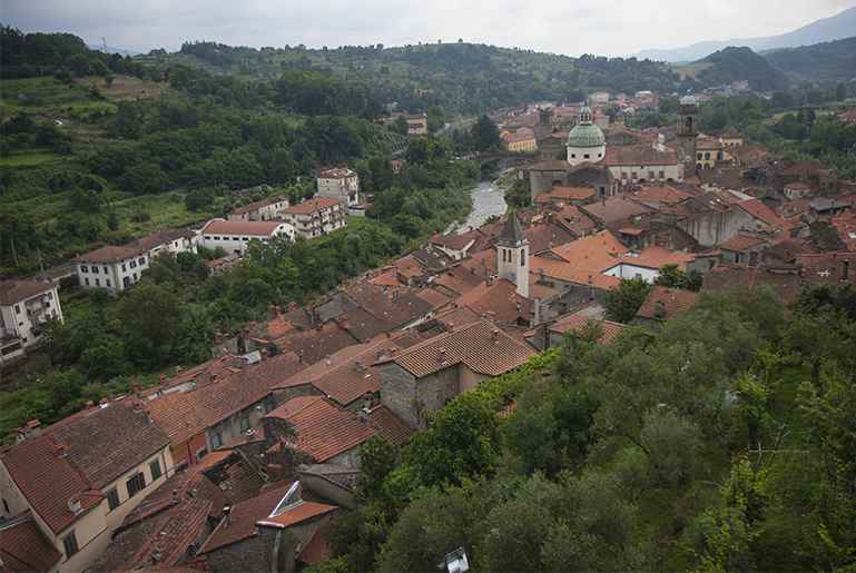 pontremoli picture